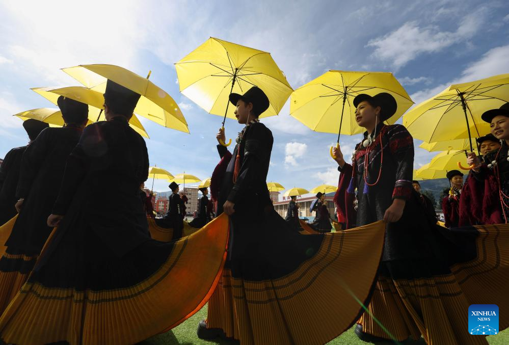 Traditional torch festival of Yi ethnic group staged in SW China