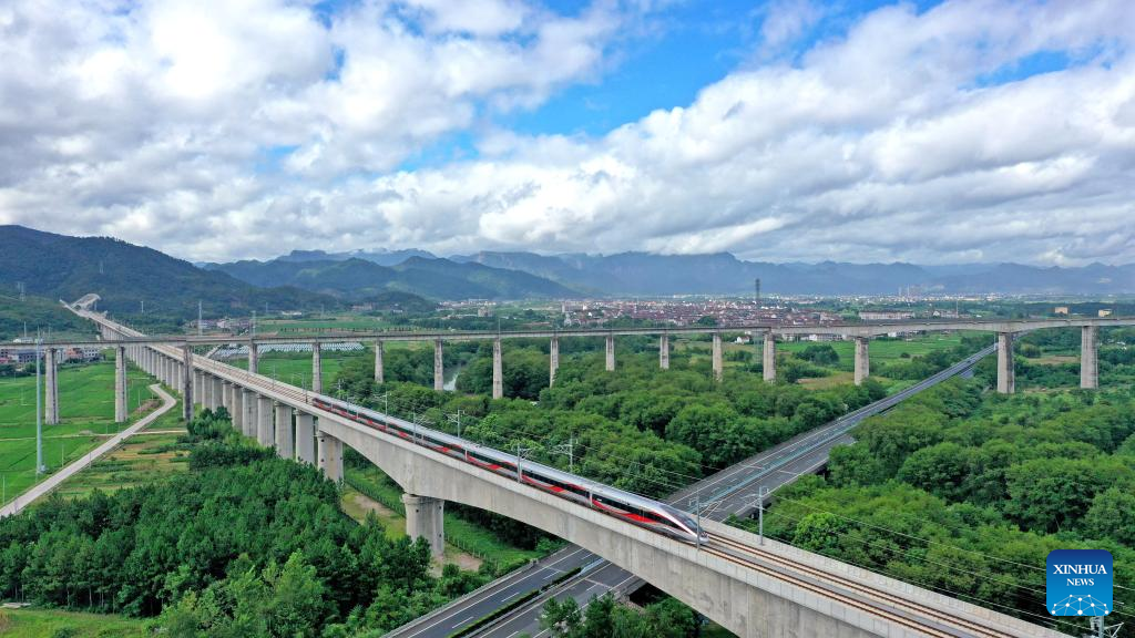 New high-speed railway launched to boost integration of China's Yangtze River Delta