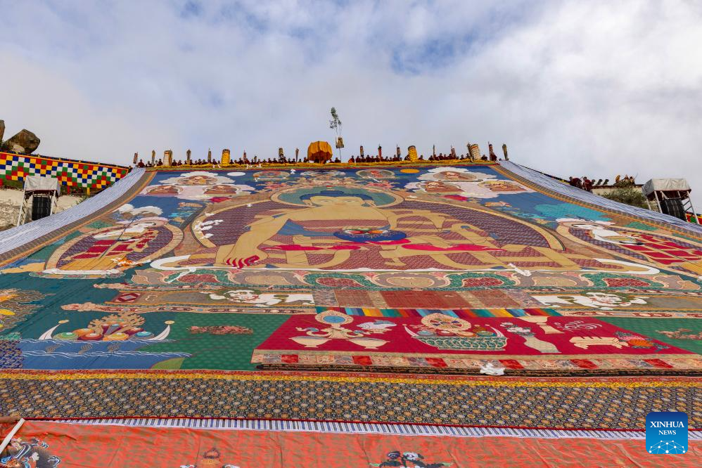 Traditional Shoton Festival celebrated in Lhasa, SW China's Xizang