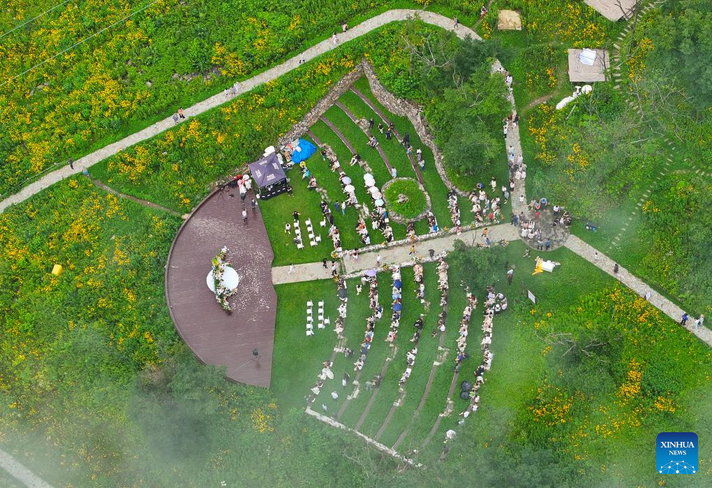 Tourists enjoy summer at ski resorts in Jilin, NE China