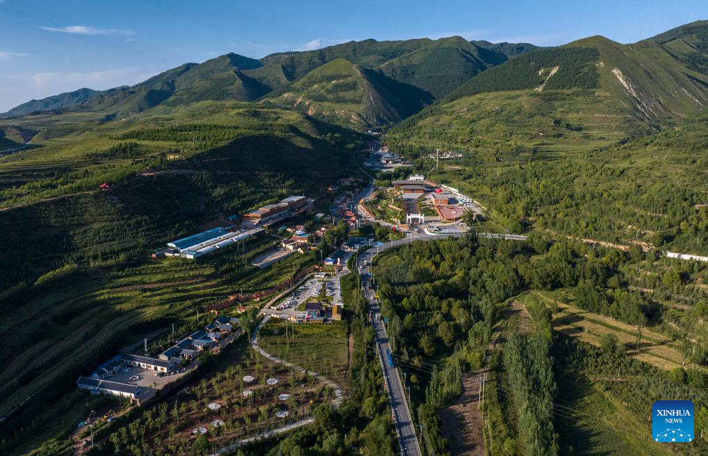 Village in China's Ningxia develops homestay and rural tourism