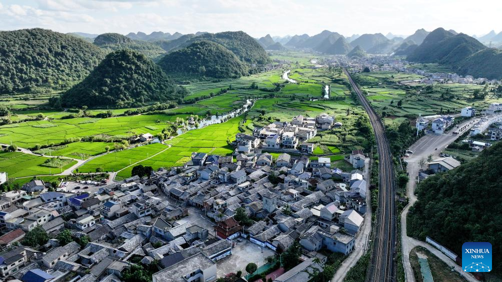 Ancient Tunpu villages attract tourists in Guizhou