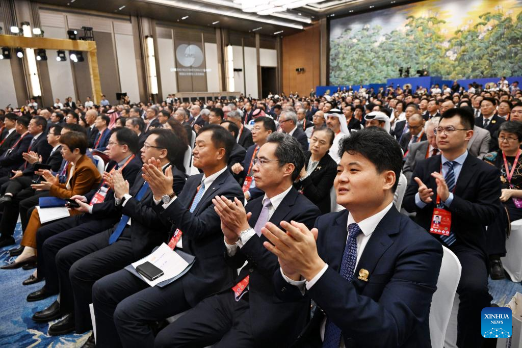 5th Qingdao Multinationals Summit opens in east China's Qingdao