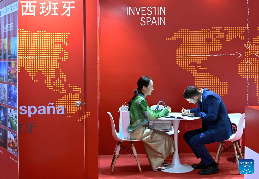 China holds international fair to boost investment, trade