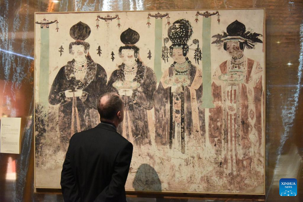 China's Dunhuang Culture exhibition kicks off in New Zealand