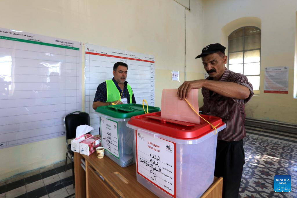 Voting ends in Jordan's parliamentary elections with over 32-pct turnout