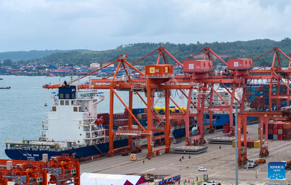 Cambodia inaugurates 37.5-mln-USD additional container terminal at kingdom's largest port