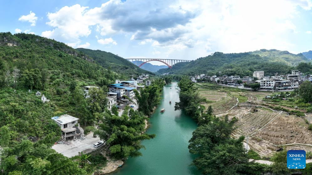 In pics: gigantic bridges in China's Guizhou