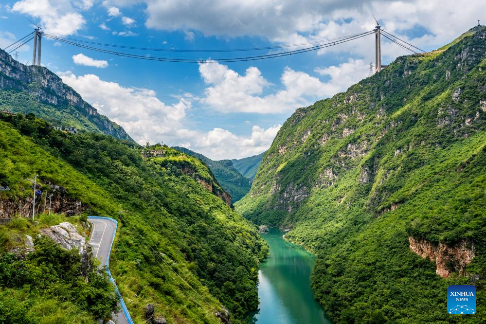 In pics: gigantic bridges in China's Guizhou