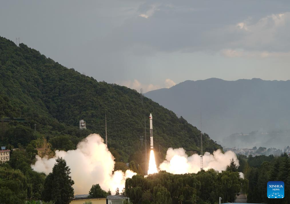 China launches new Tianqi constellation satellites