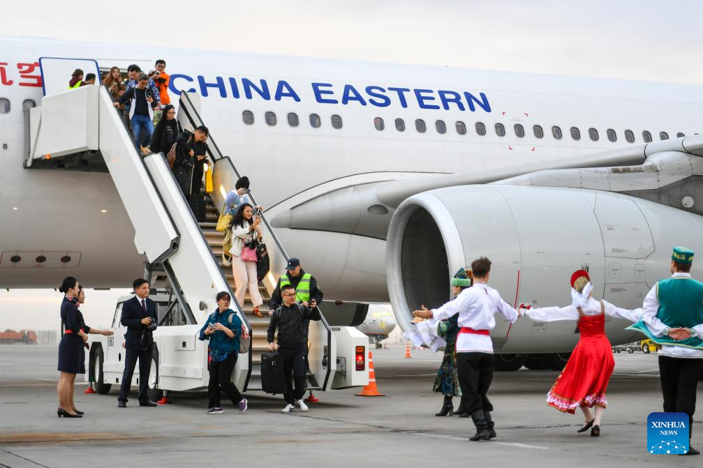 Shanghai launches direct flights to Kazan ahead of holiday travel rush