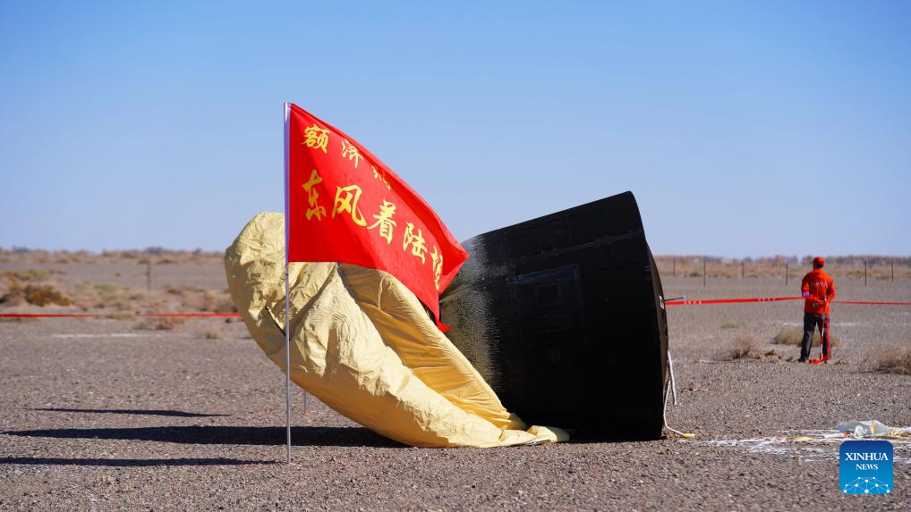 China retrieves first reusable, returnable test satellite