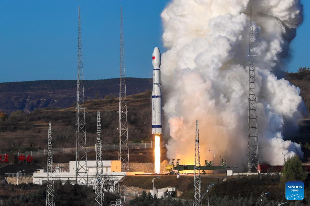 China launches Tianping-3 satellite