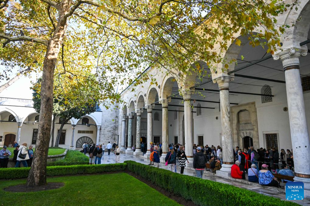 View of Topkapi Palace Museum in Türkiye