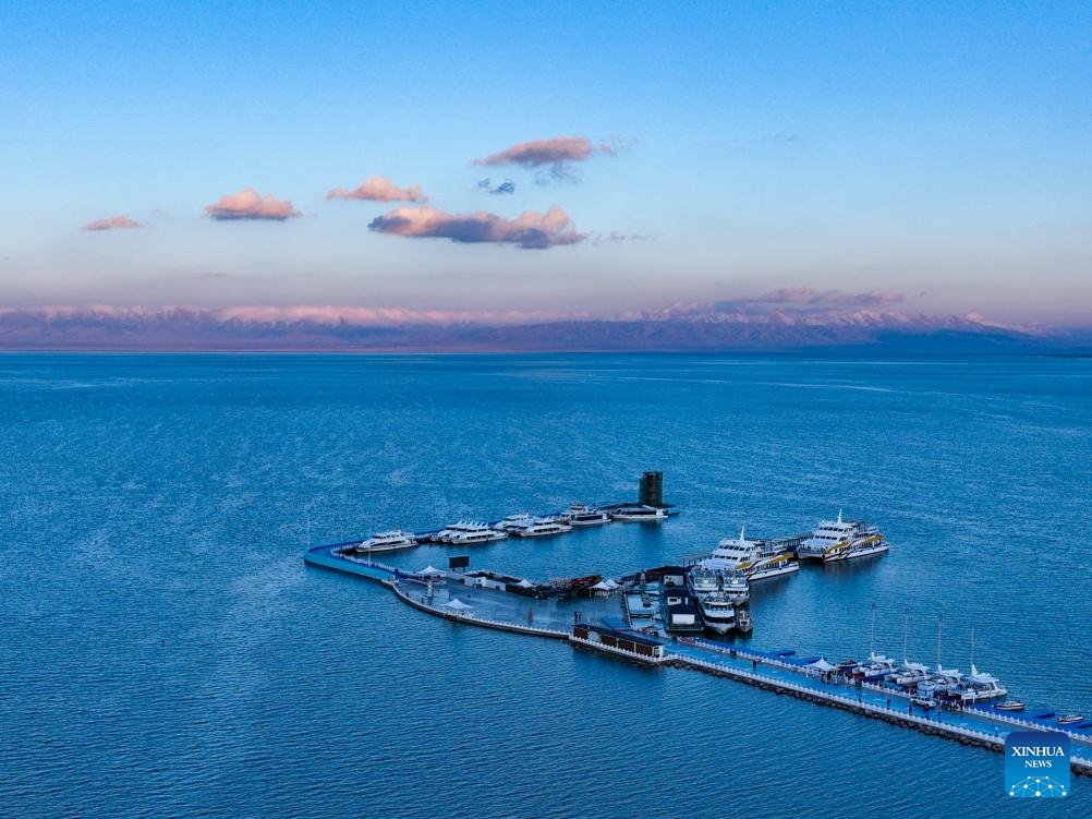 Qinghai Lake regains grandeur thanks to more rainfall, ecological protection