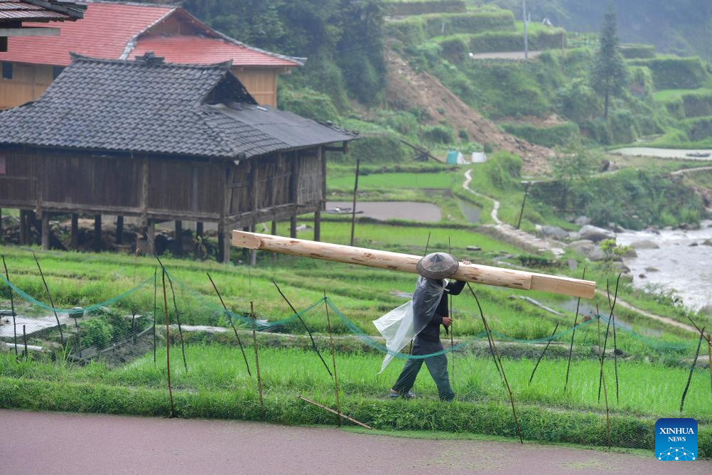 A glimpse of life in rainy days in Wuying Village, S China