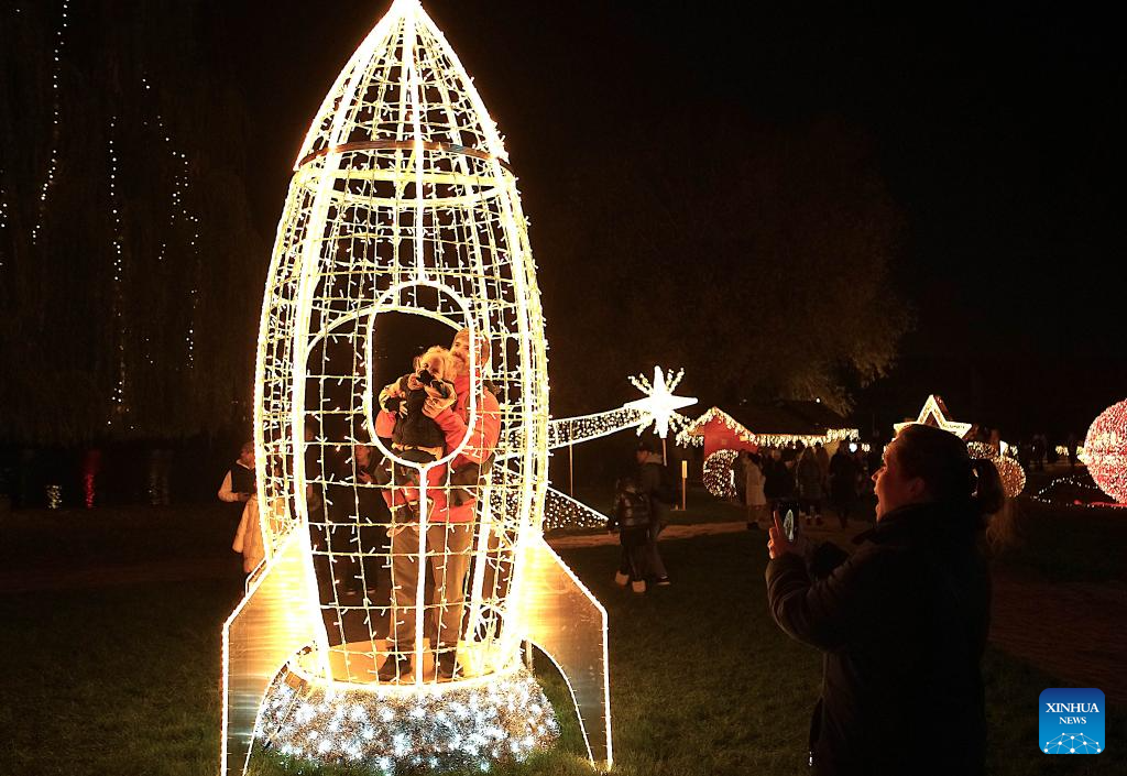 Space-themed light exhibition held in Prague