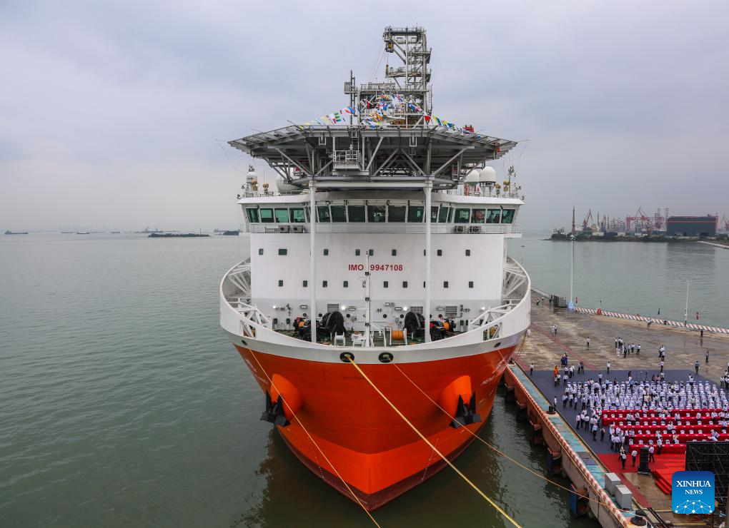 China Focus: China's first deep-ocean drilling vessel enters service