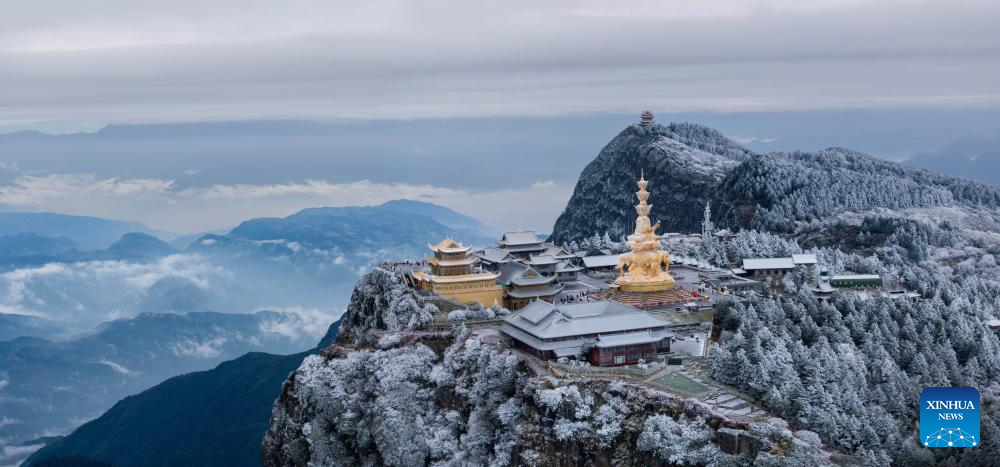 Snow scenery of Mount Emei in Sichuan, SW China