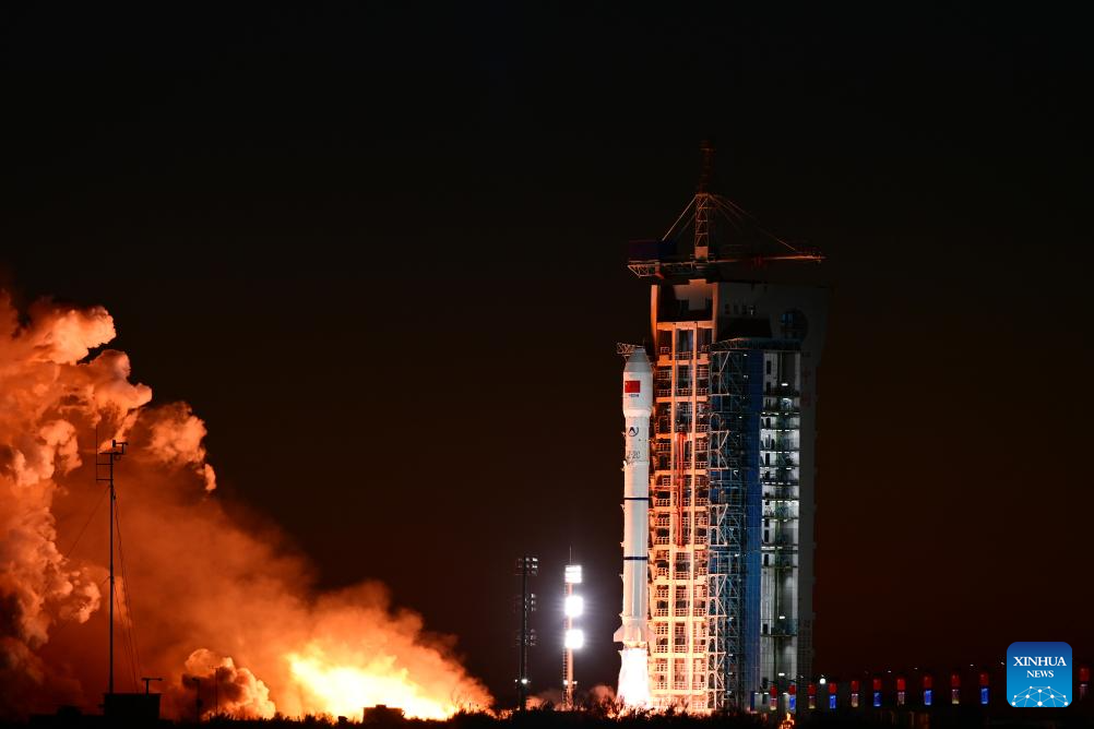 China launches two new satellites