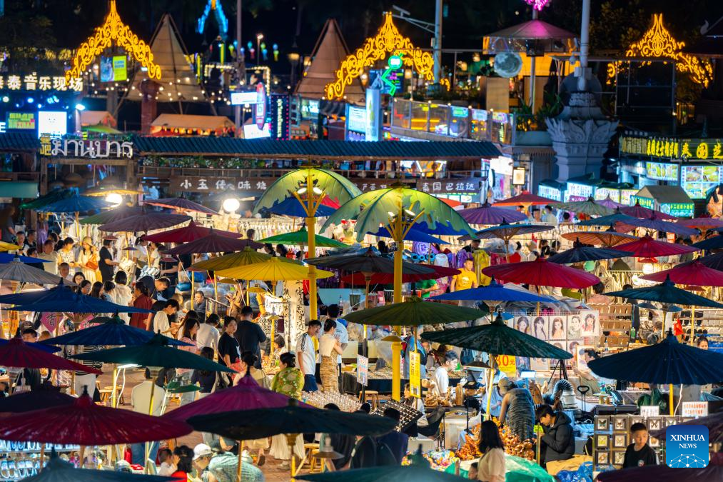 In pics: Starlight Night Market in Jinghong, Yunnan