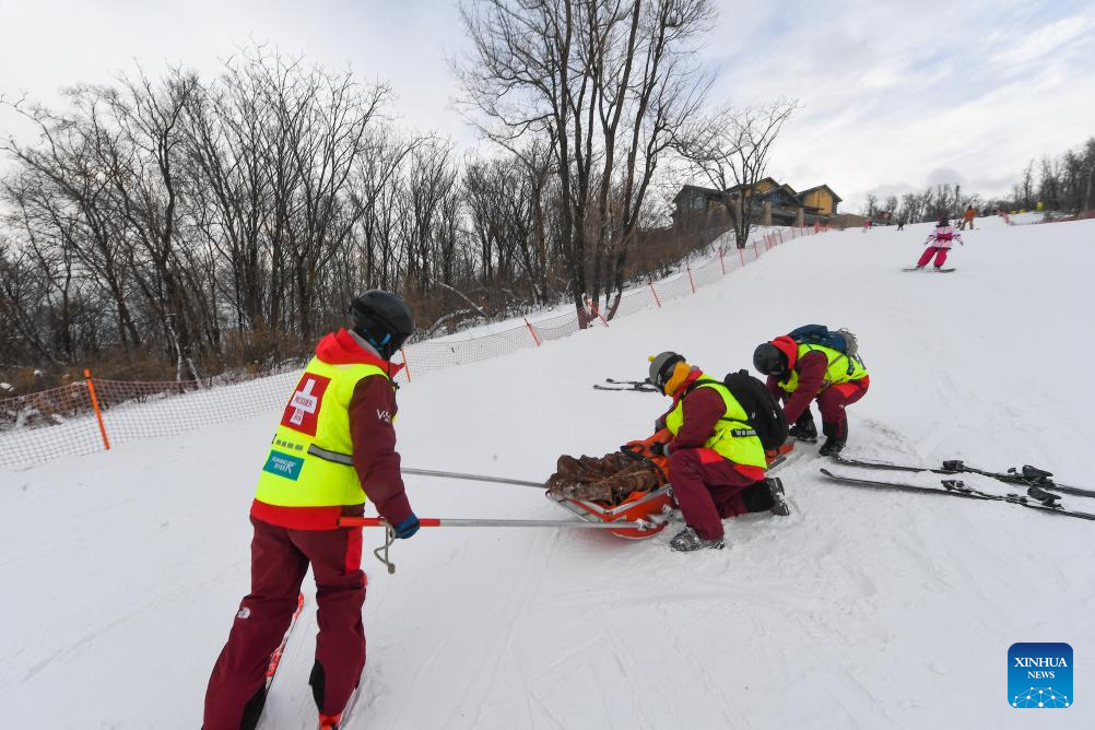 Skiing rescuer ensures safety on slopes as winter sports gain popularity