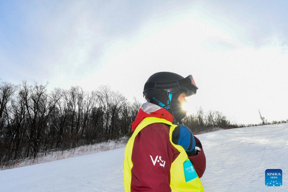 Skiing rescuer ensures safety on slopes as winter sports gain popularity