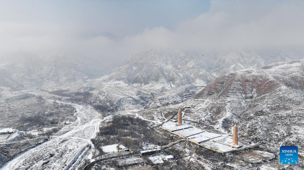 Scenery of Helan Mountain after snow in NW China's Ningxia