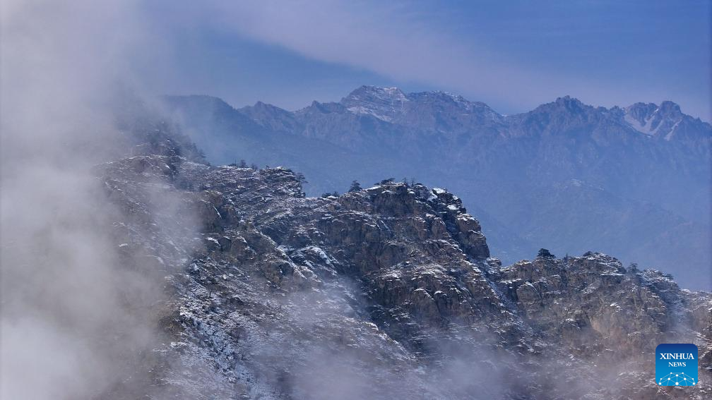 Scenery of Helan Mountain after snow in NW China's Ningxia