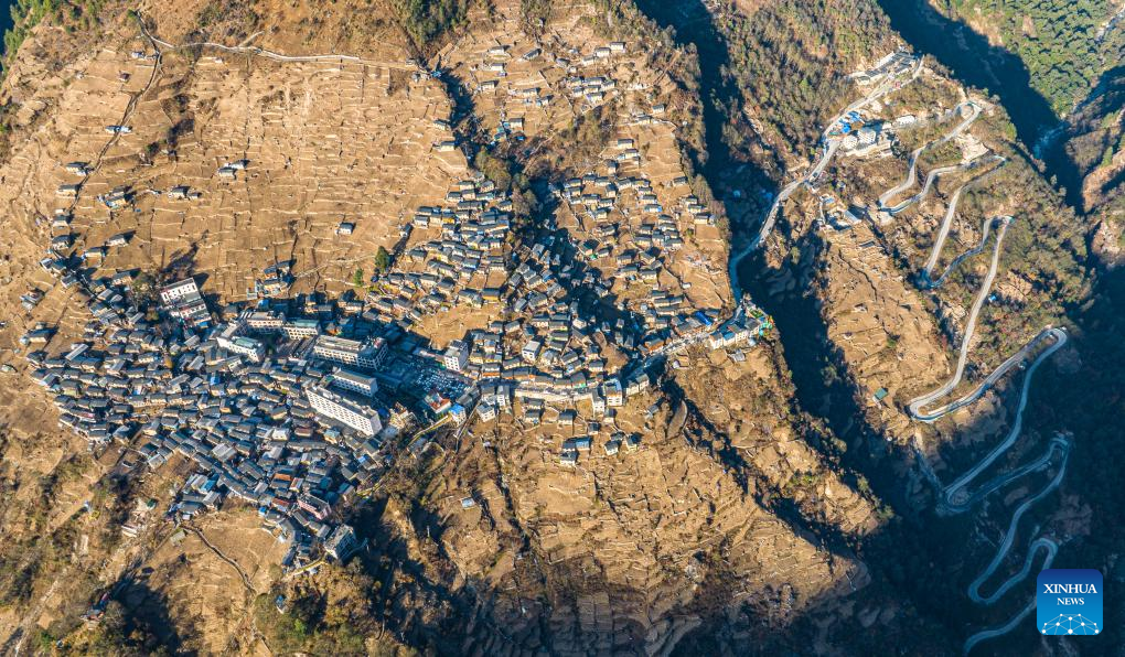 In pics: once-isolated township in Xizang embraces modern life