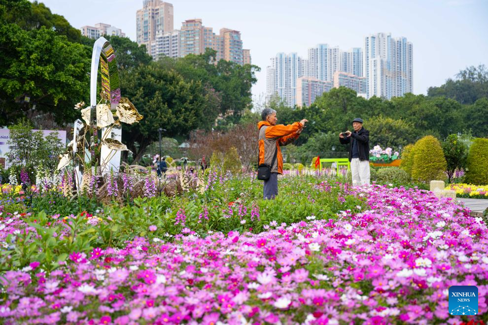 Flower show celebrating 25th anniversary of Macao's return to motherland kicks off