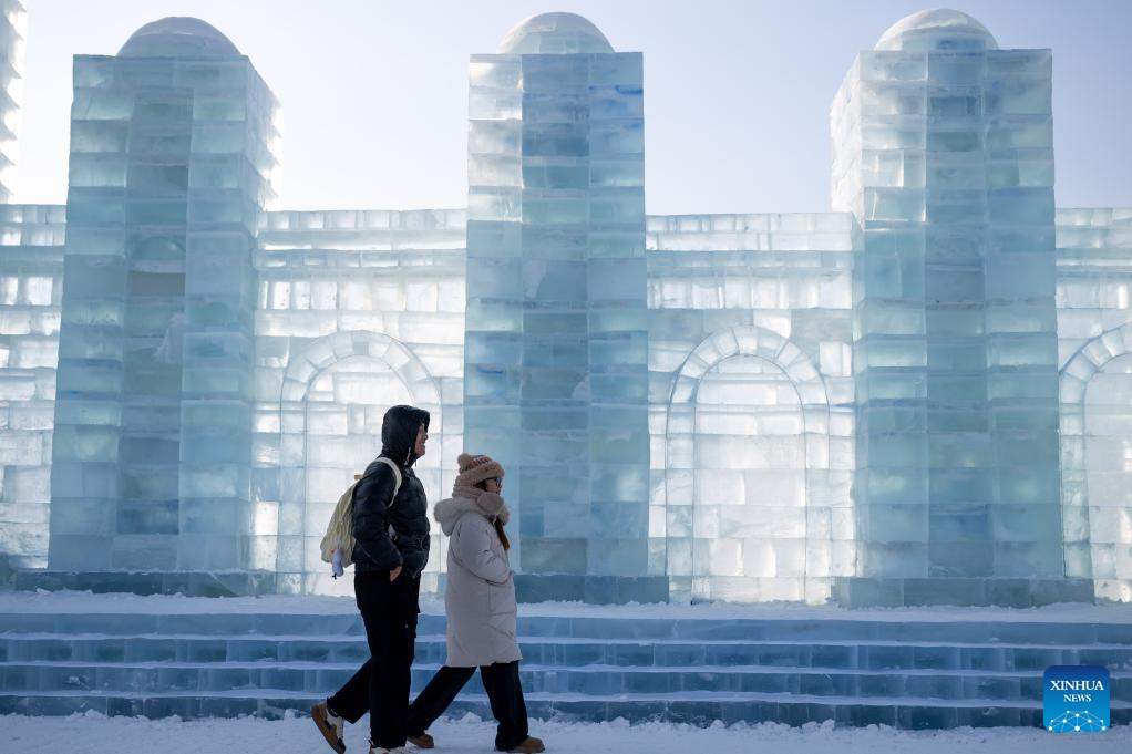 World's largest ice-and-snow theme park opens on Winter Solstice in China's 