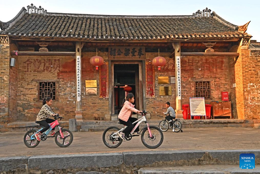 View of Longteng Hamlet in south China's Guangxi