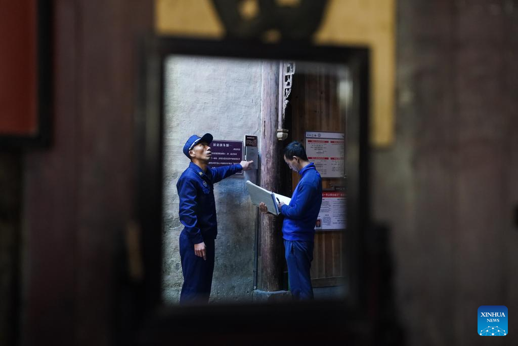 Pic story: protecting Xidi and Hongcun villages in China's Anhui