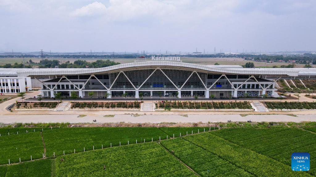 Karawang Station on Indonesia's Jakarta-Bandung high-speed railway officially opens