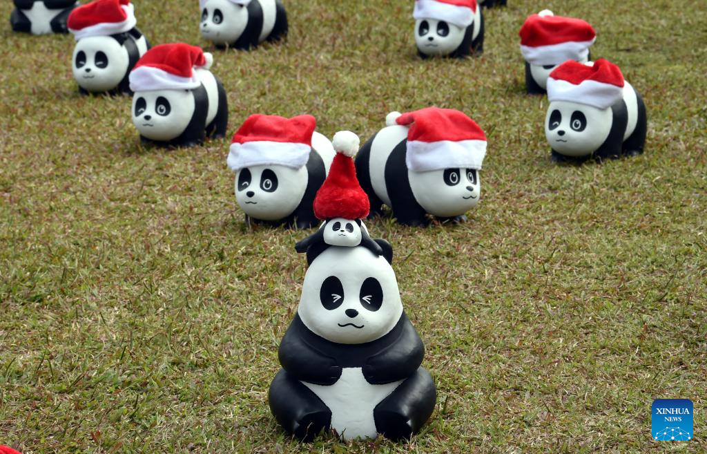 Theme exhibition featuring 2,500 giant panda sculptures held in Hong Kong