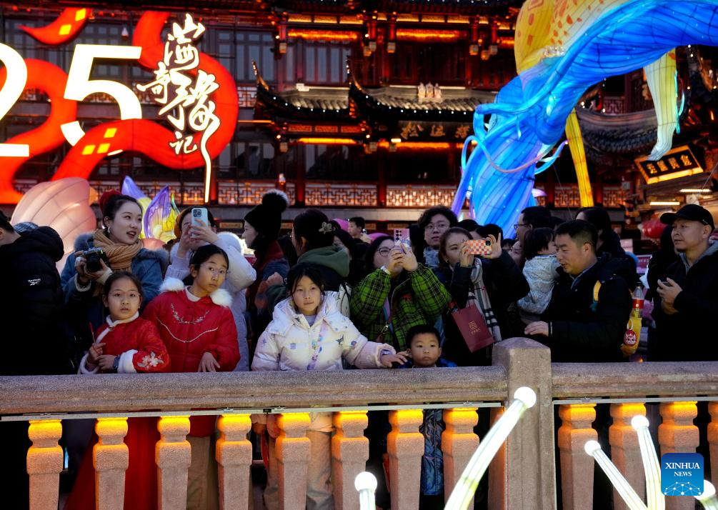 Yuyuan Garden Lantern Festival opens in Shanghai