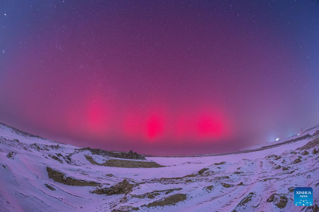 Scenery of aurora in Jiamusi City, NE China's Heilongjiang