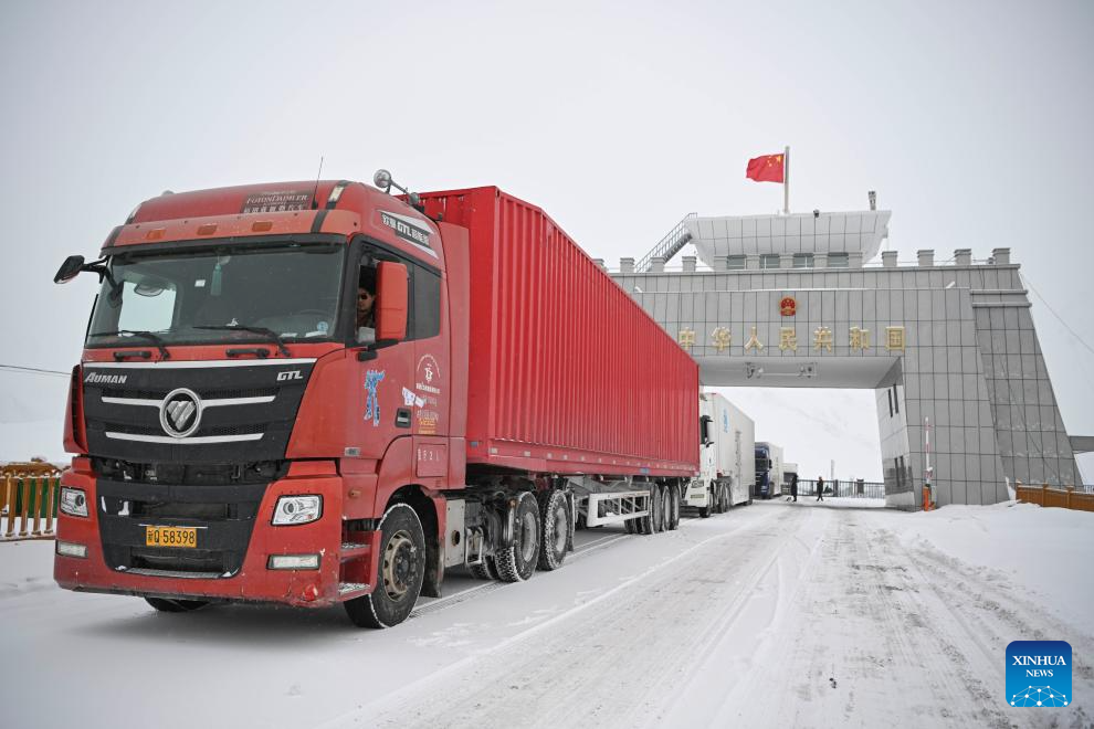 In pics: first working day of 2025 at Khunjerab Pass in China's Xinjiang