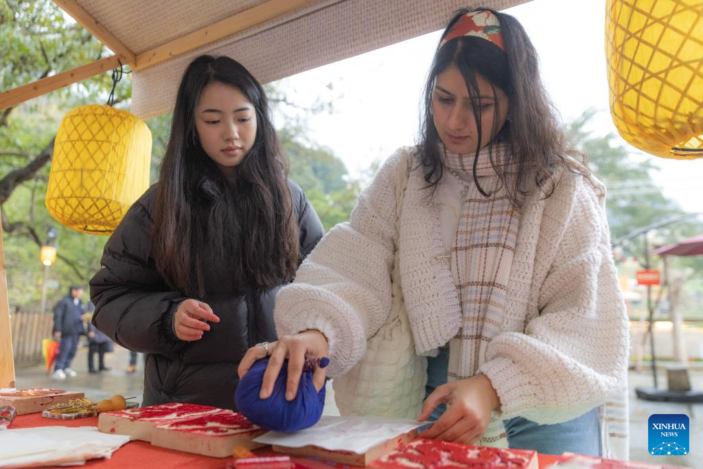 International students attend cultural event in Chongqing