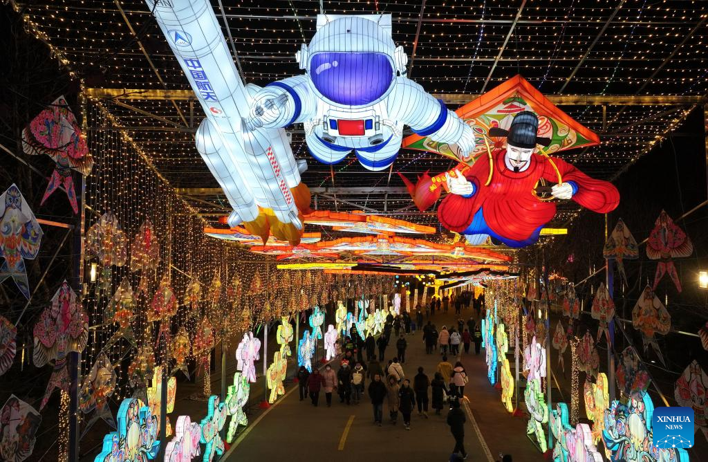 2025 Tangshan Nanhu Spring Festival lantern fair opens