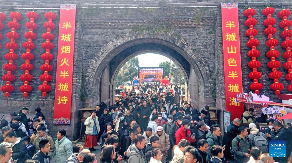 Various events held to celebrate Spring Festival across China