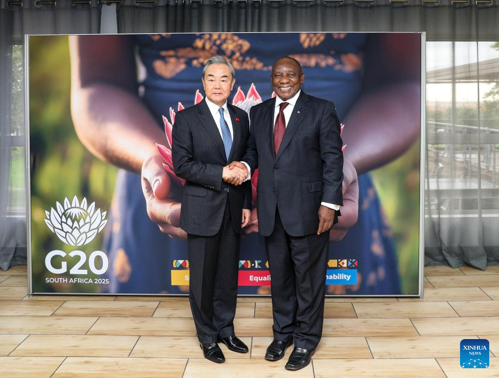 South African president meets Chinese FM to deepen bilateral cooperation