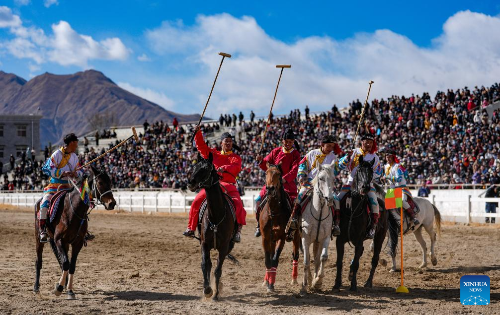 Lhasa hosts equestrian show amid Tibetan New Year celebrations