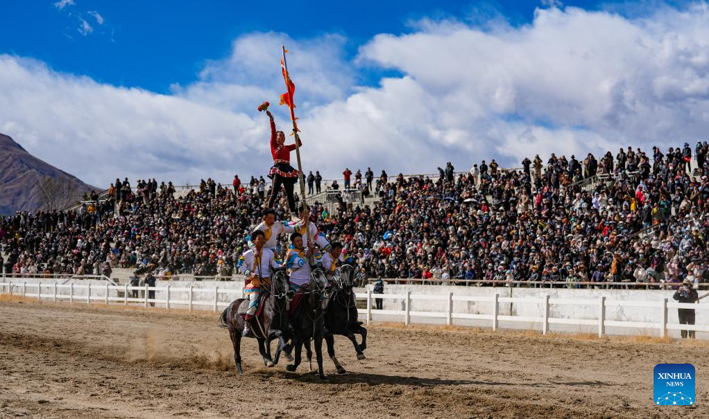 Lhasa hosts equestrian show amid Tibetan New Year celebrations