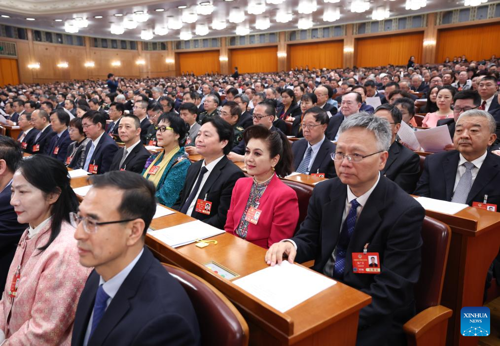 China's top political advisory body holds closing meeting of annual session