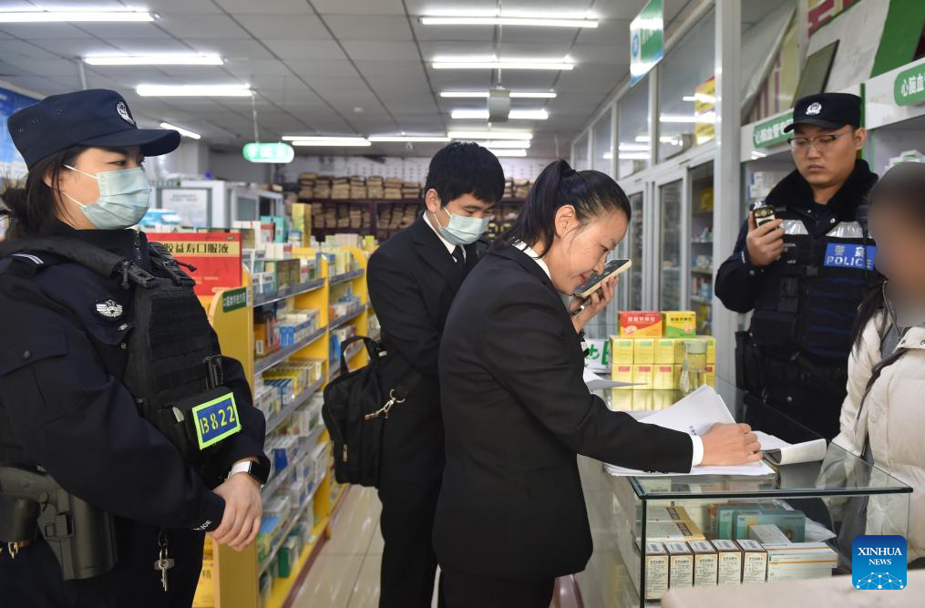 Female judges perform their daily duties in Beijing