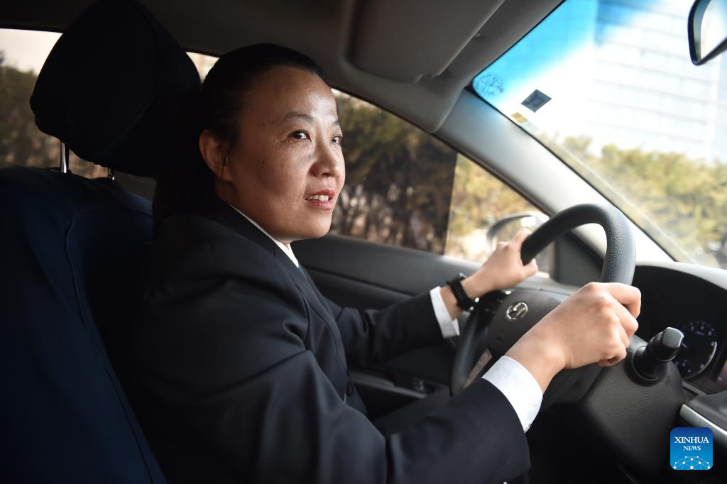 Female judges perform their daily duties in Beijing