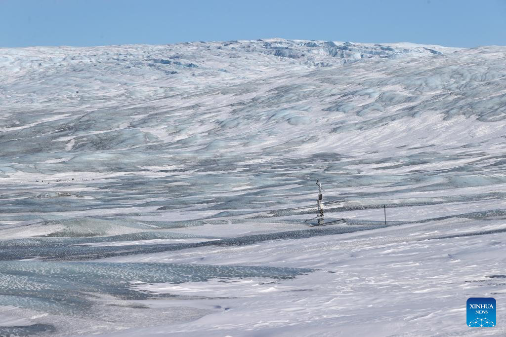 Scenery of ice sheets near Kangerlussuaq