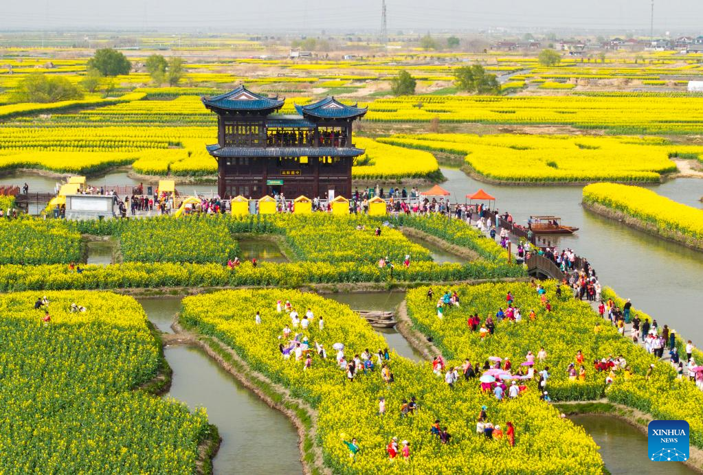 Spring scenery across China
